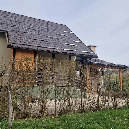 Holiday home Trebecaj Gardens