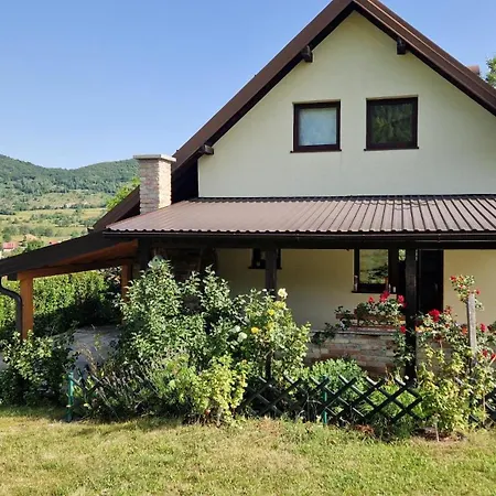 Trebecaj Gardens Tatil Evi Trnovo