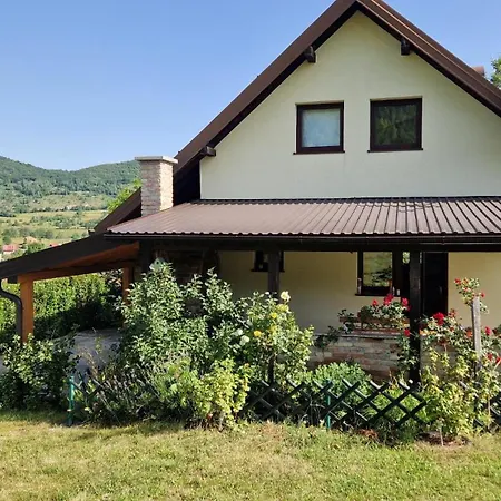 Trebecaj Gardens Semesterbostad Trnovo