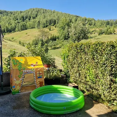 Holiday home Trebecaj Gardens *